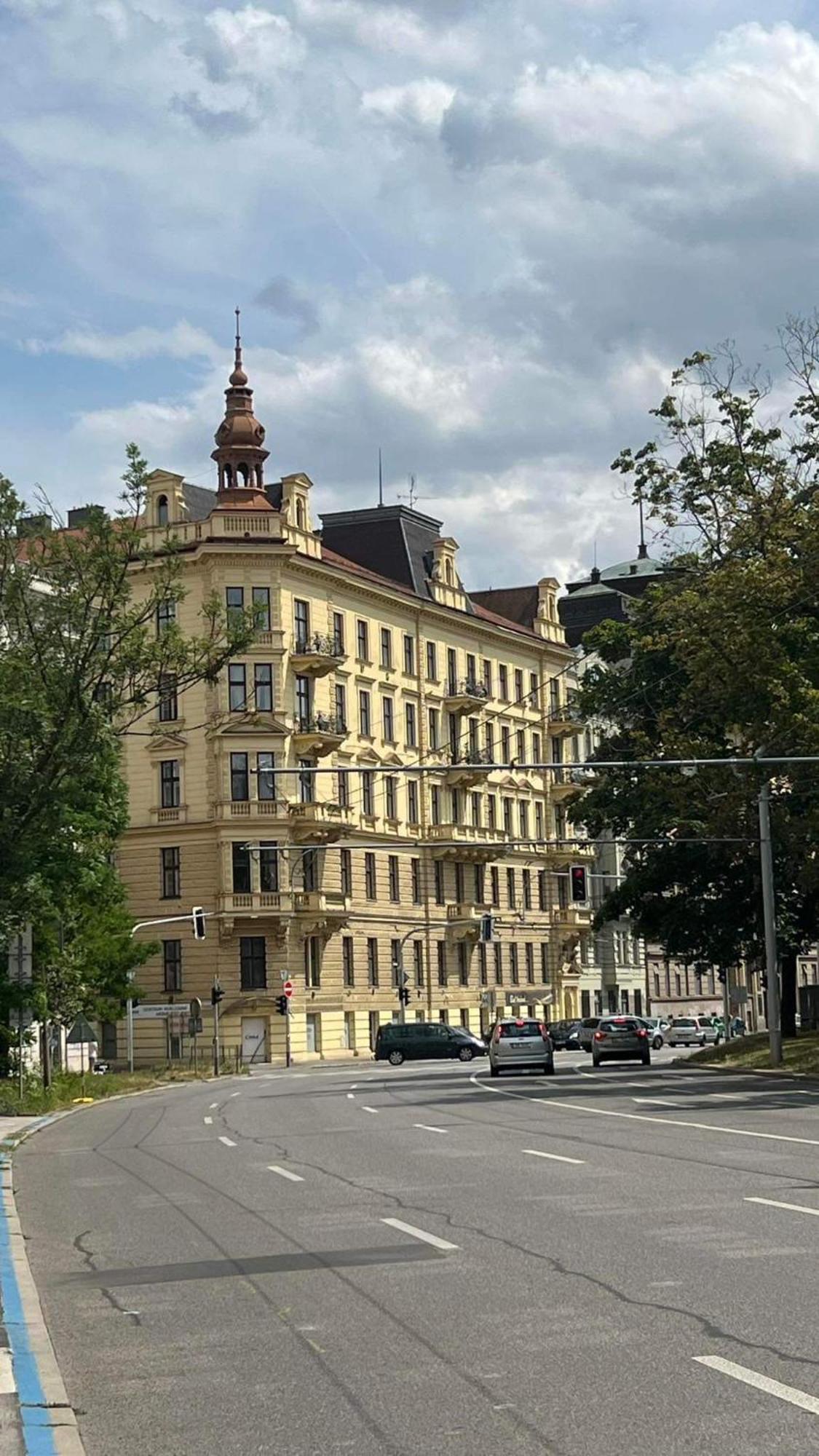 Comfort Place Brno, Bratislavska エクステリア 写真